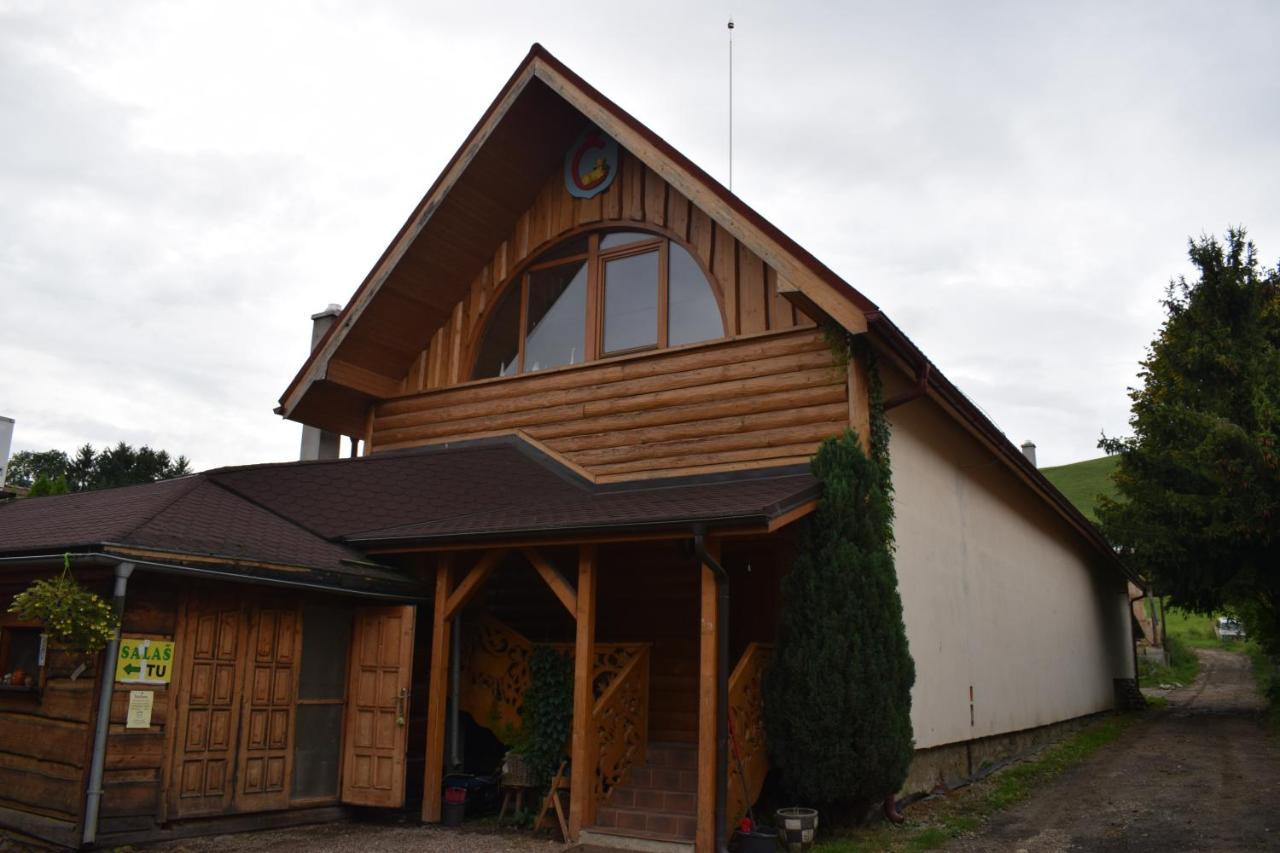 Penzion Na Gazdovskom Dvore Dolny Kubin Exterior photo
